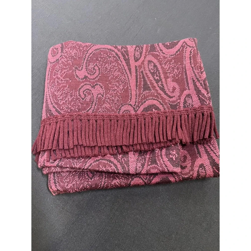 Geoffrey Beene paisley jacquard